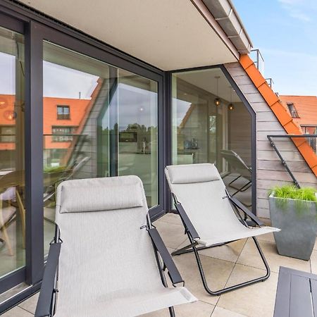Renewed Comfort Duplex W 2 Terraces Nearby Marina Apartment Нюпорт Екстериор снимка