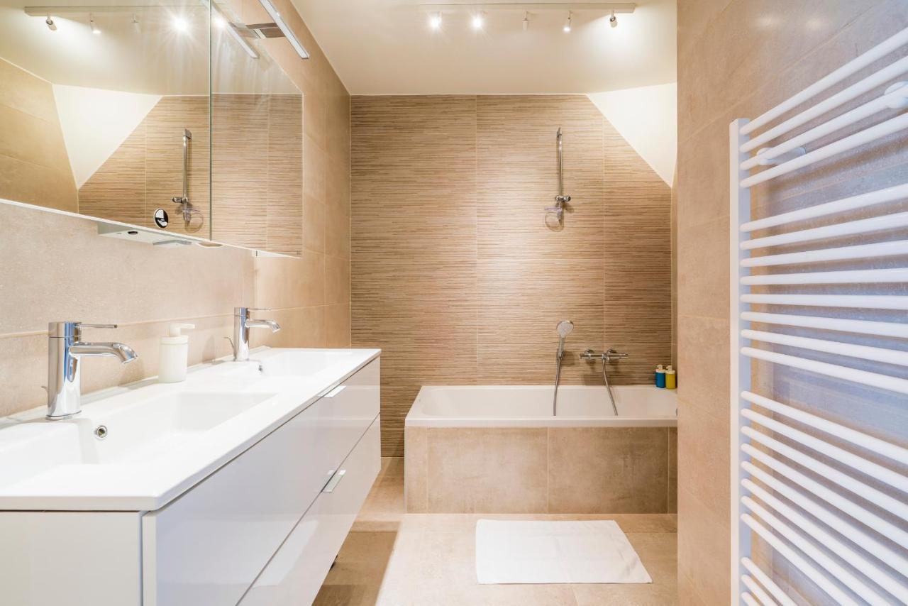 Renewed Comfort Duplex W 2 Terraces Nearby Marina Apartment Нюпорт Екстериор снимка