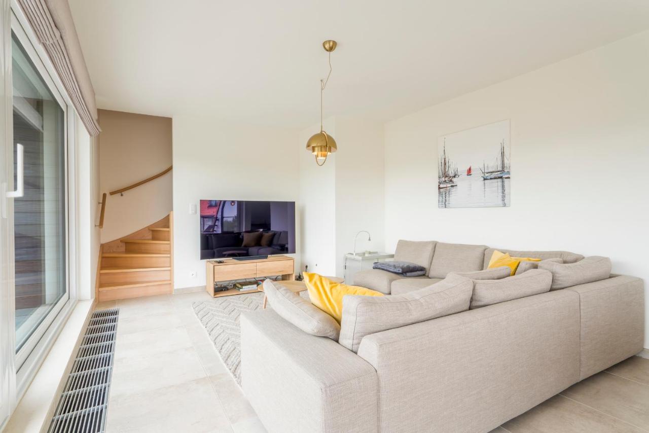Renewed Comfort Duplex W 2 Terraces Nearby Marina Apartment Нюпорт Екстериор снимка
